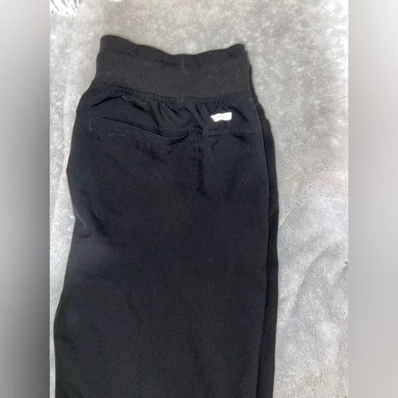 Nice work out pants - Picture 2 of 3